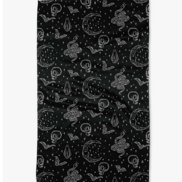 Geometry House® Kitchen Dish Tea Towel - Halloween Hauntings