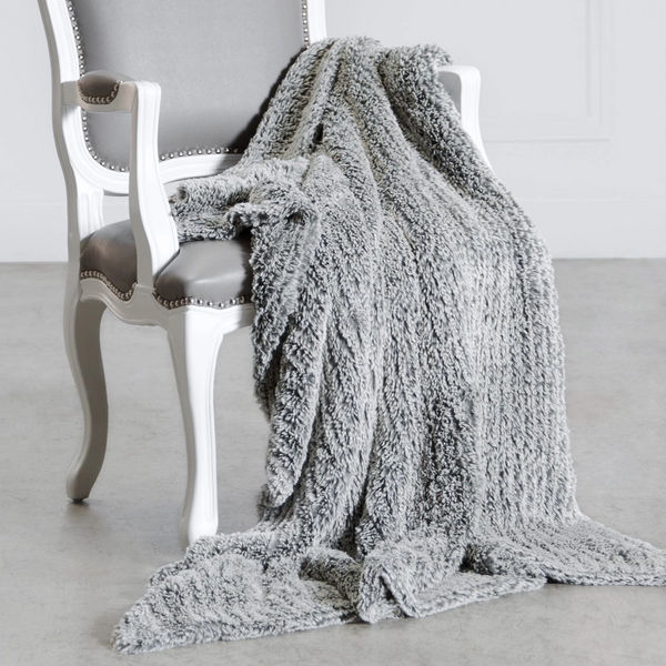 Giraffe at Home® Luxe™ Knit Throw