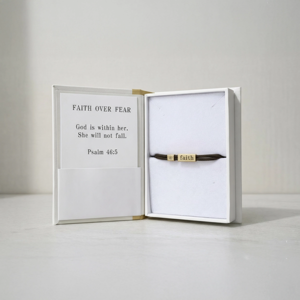 Lenny & Eva® Sentiment Bracelet - Faith